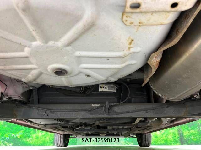 Mazda VERISA 2012-09 250770-19