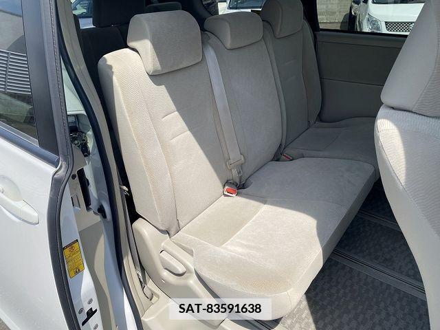 Toyota NOAH 2013-11 340720-14