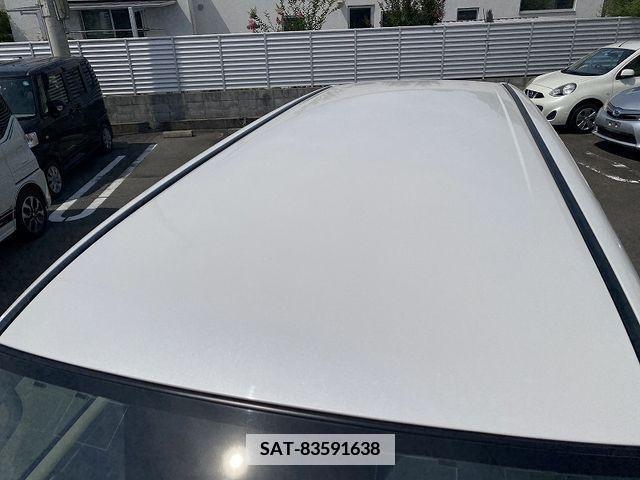 Toyota NOAH 2013-11 340720-23