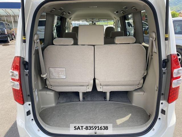 Toyota NOAH 2013-11 340720-16