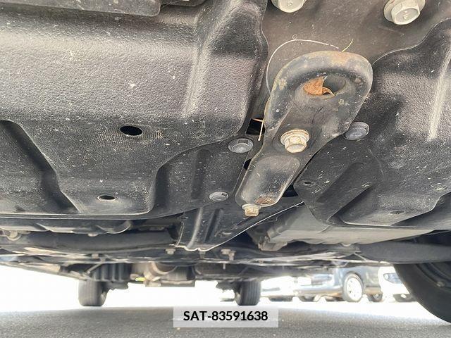Toyota NOAH 2013-11 340720-27