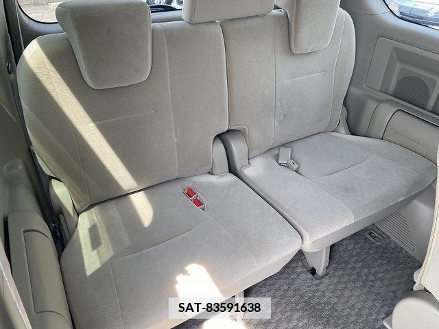 Toyota NOAH 2013-11 340720-15