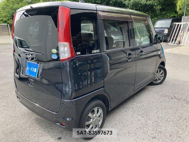 Nissan ROOX 2012-03 388482-2