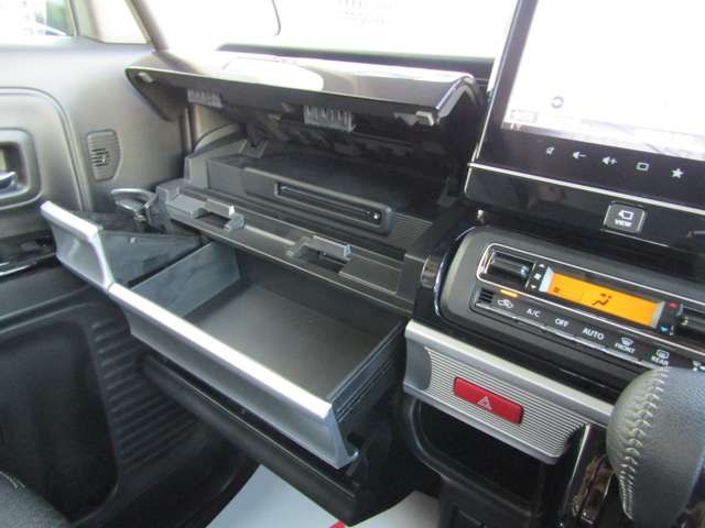 Suzuki SPACIA 2021-12 183809-15