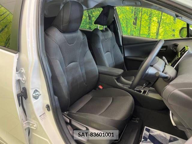 Toyota PRIUS 2021-01 219804-8