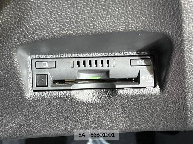 Toyota PRIUS 2021-01 219804-6