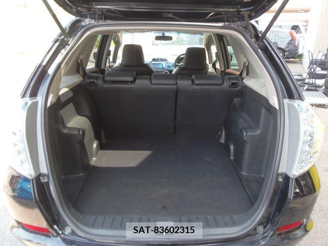 Honda FIT SHUTTLE HYBRID 2011-11 384540-18