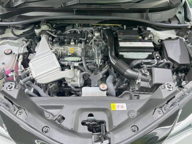 Toyota C-HR 2023-06 194148-18