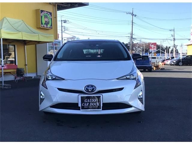 Toyota PRIUS 2018-02 25389-2
