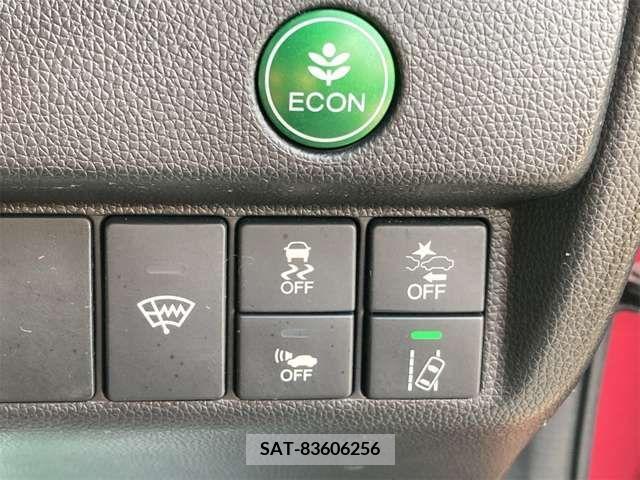 Honda FIT HYBRID 2017-11 380581-16
