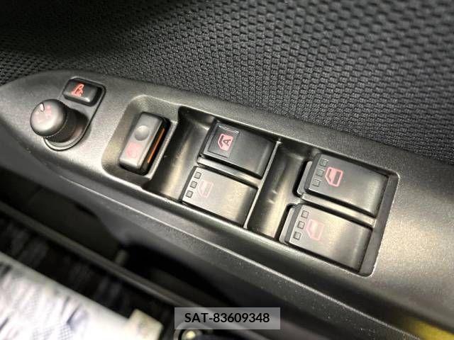 Daihatsu MOVE CUSTOM 2008-11 308852-17