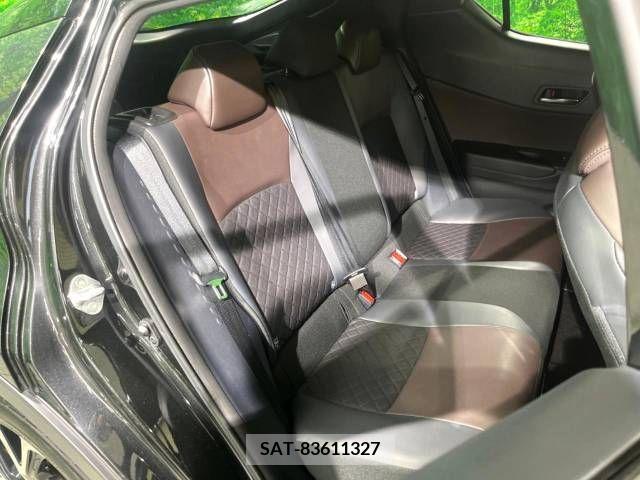 Toyota C-HR 2017-12 294864-9