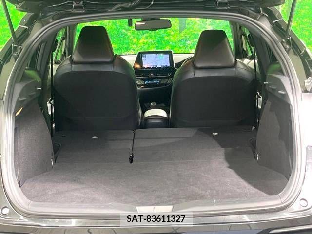Toyota C-HR 2017-12 294864-10