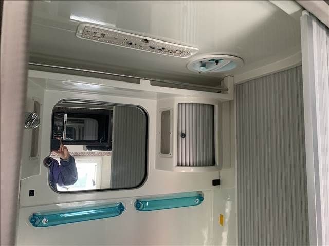 Toyota DYNA TRUCK 2018-08 7933-10