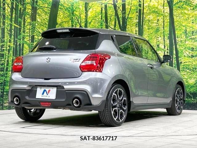 Suzuki SWIFT 2022-03 320828-18
