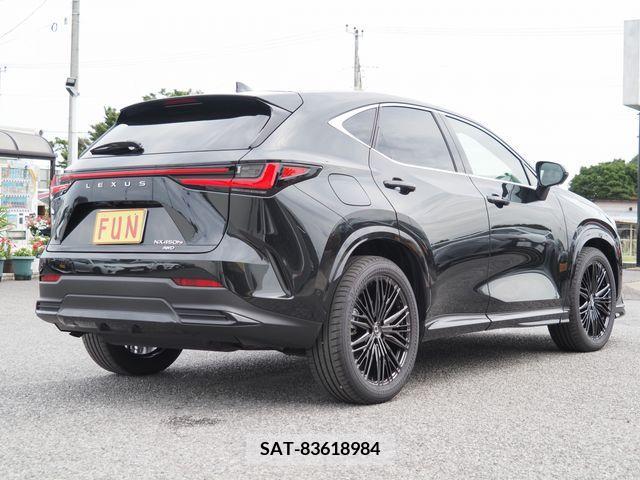 Lexus NX 2023-08 354220-4