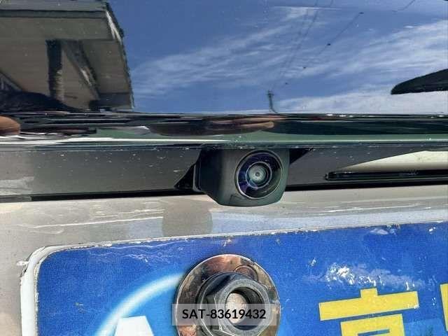 Honda N BOX CUSTOM 2023-03 279277-8
