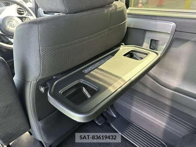 Honda N BOX CUSTOM 2023-03 279277-5