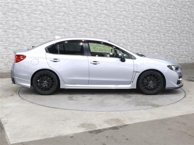 Subaru WRX S4 2016-06 184745-6