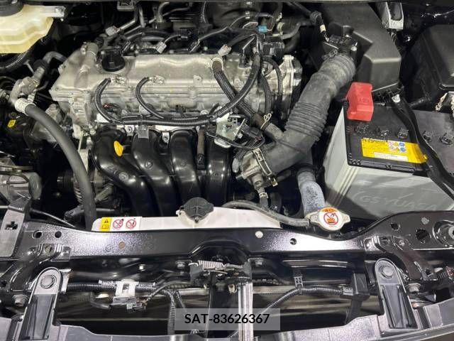 Toyota VOXY 2021-02 370370-19