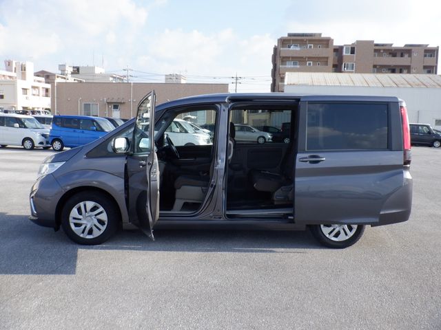 Honda e 2018-07 8617-6