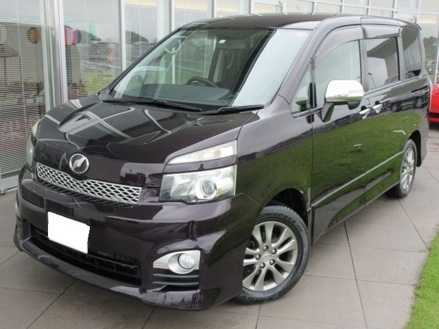 Toyota VOXY 2011-10 328-0