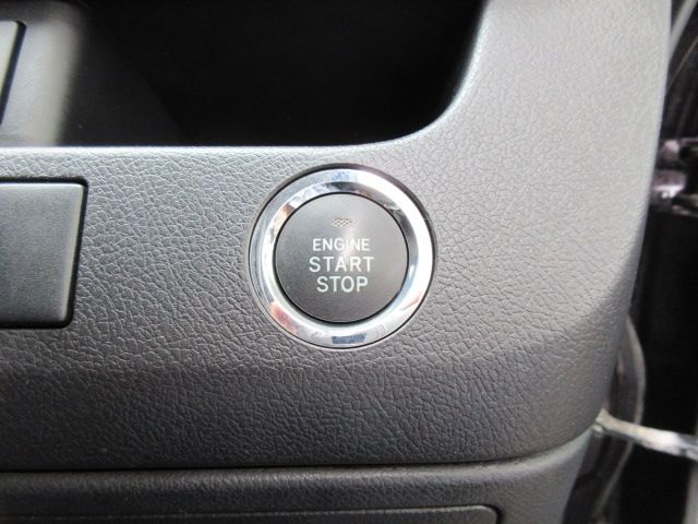 Toyota VOXY 2011-10 328-13