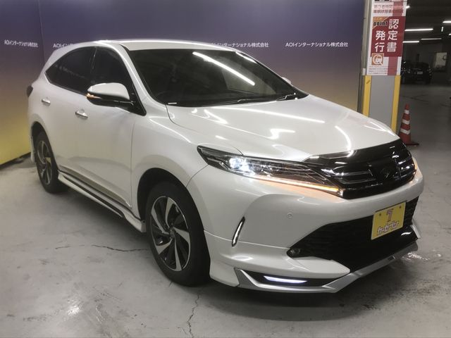 Toyota HARRIER 2017-09 193584-2