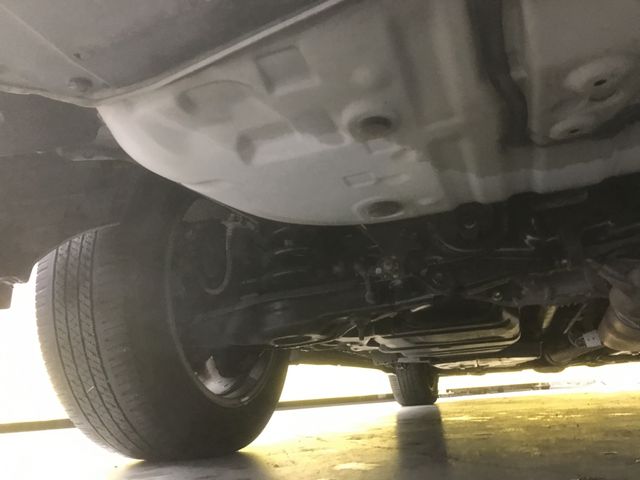 Toyota HARRIER 2017-09 193584-27