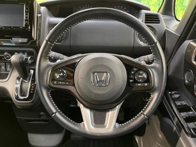Honda N BOX CUSTOM 2018-02 194753-11