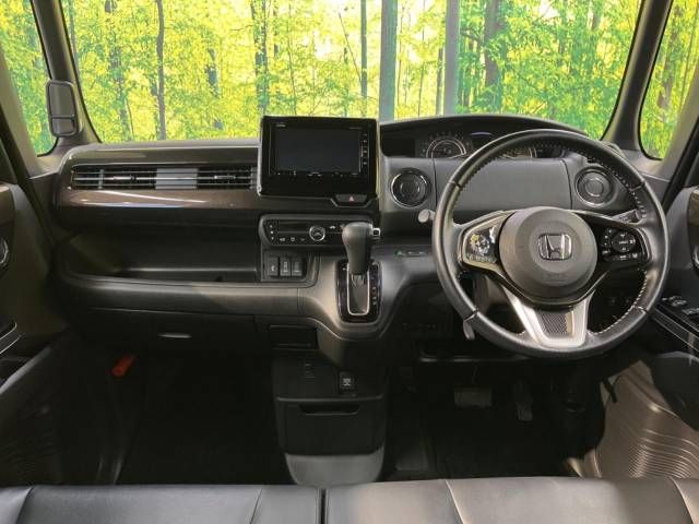 Honda N BOX CUSTOM 2018-02 194753-1