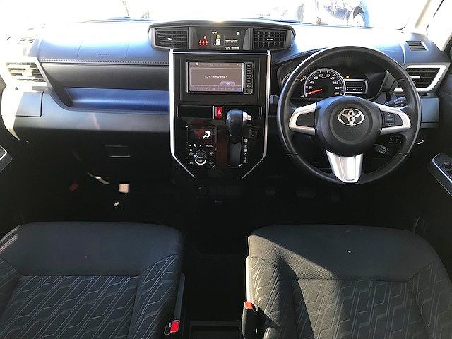 Toyota ROOMY 2018-03 187689-1