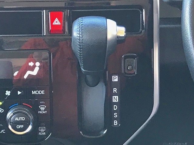 Toyota ROOMY 2018-03 187689-19
