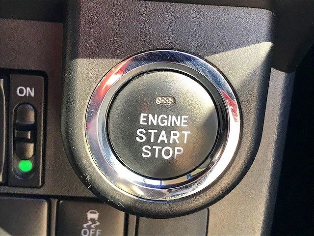 Toyota ROOMY 2018-03 187689-22
