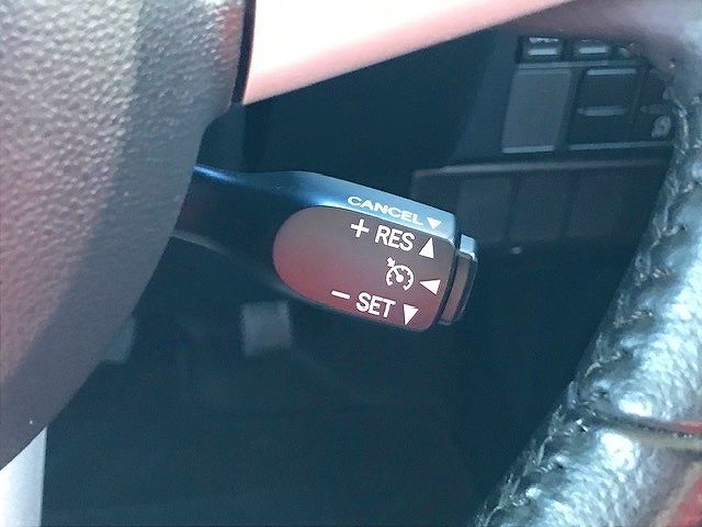 Toyota ROOMY 2018-03 187689-15