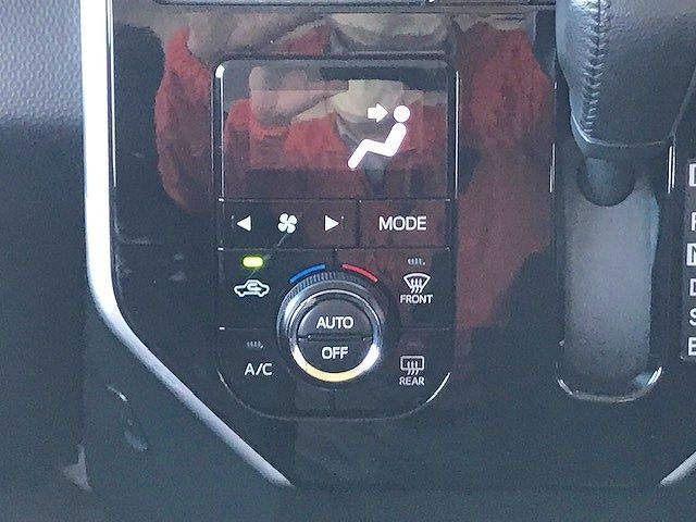 Toyota ROOMY 2018-03 187689-14