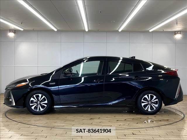 Toyota PRIUS PHV 2017-10 322597-15