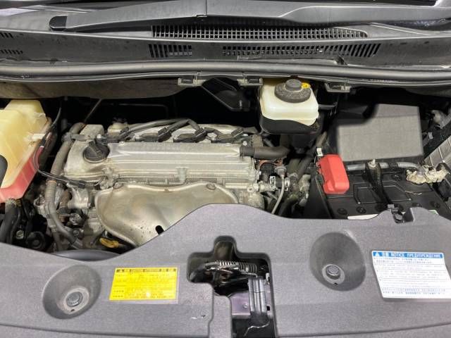 Toyota VELLFIRE 2013-11 182136-18