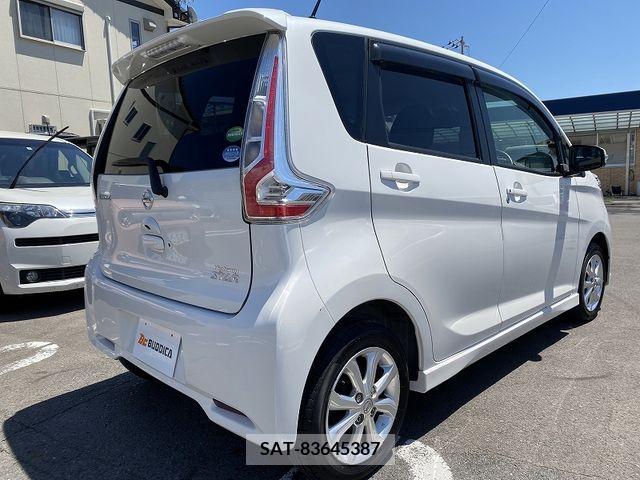 Nissan DAYZ 2017-03 236198-8
