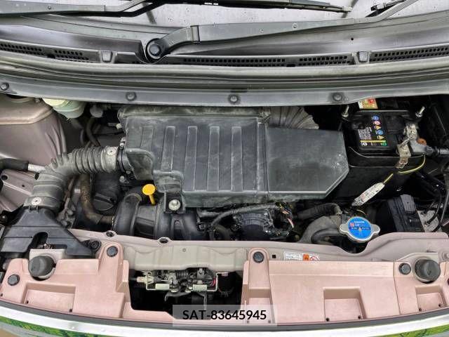 Nissan DAYZ ROOX 2014-10 253217-18