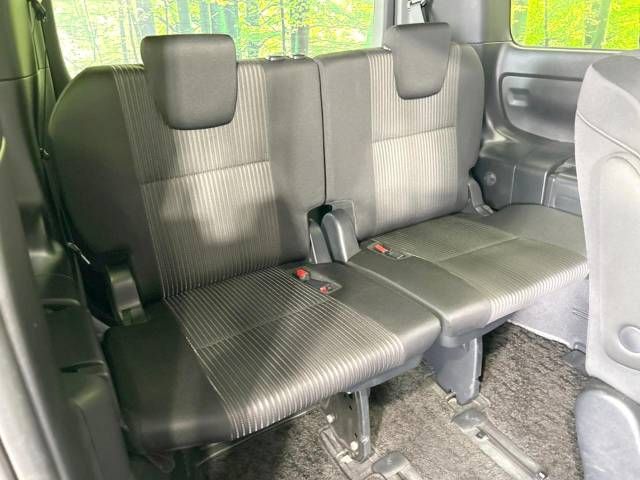 Toyota VOXY 2018-09 10059-10