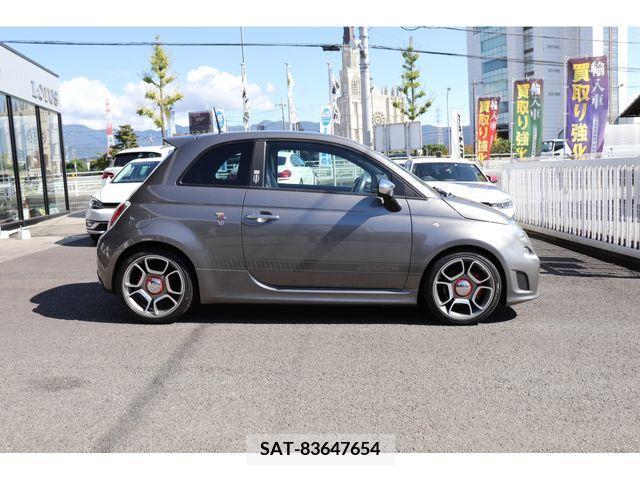Abarth 595 2013-03 261428-3