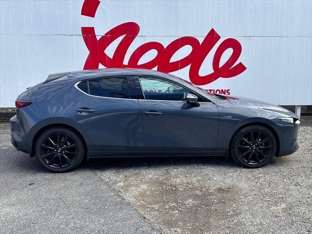 Mazda MAZDA3 2021-08 182767-3