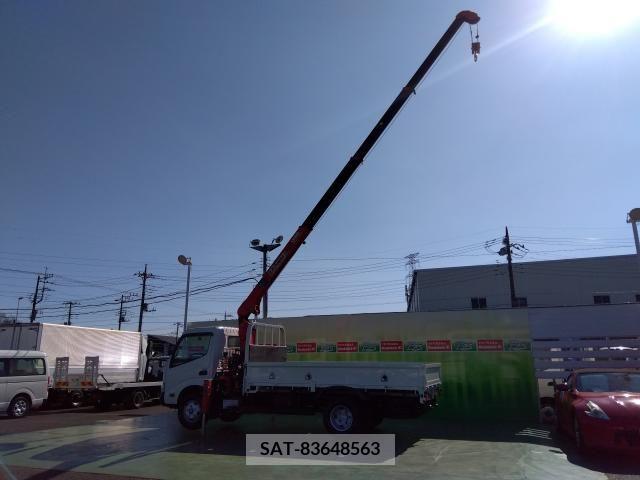 Hino DUTRO 2017-08 252588-7