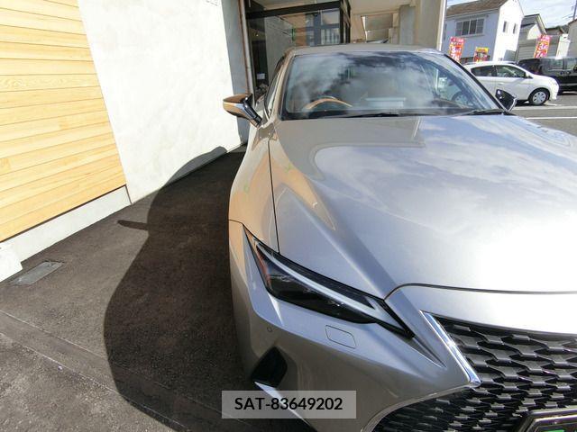Lexus IS 2020-12 297907-7