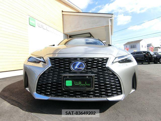 Lexus IS 2020-12 297907-5