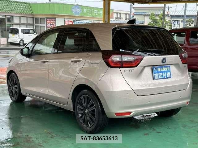 Honda FIT 2021-11 304261-1