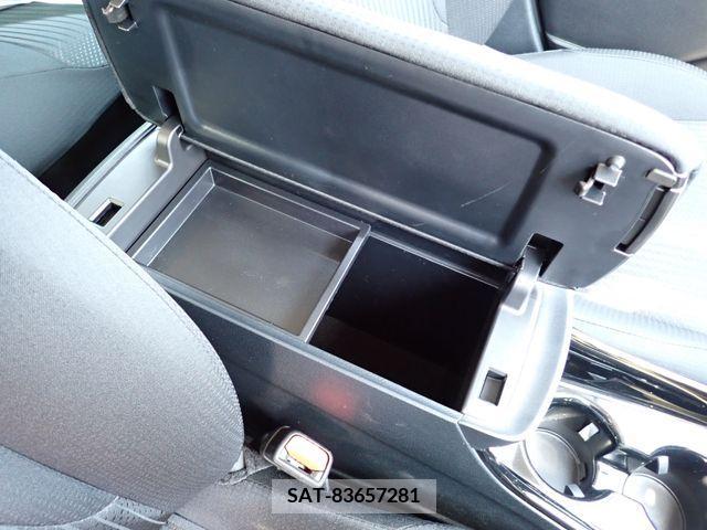 Toyota PRIUS 2019-04 334800-26