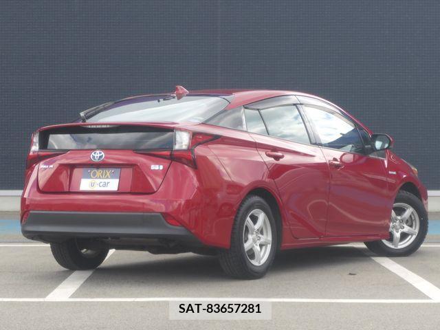 Toyota PRIUS 2019-04 334800-2