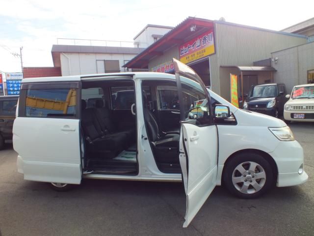Nissan SERENA 2010-08 5350-12